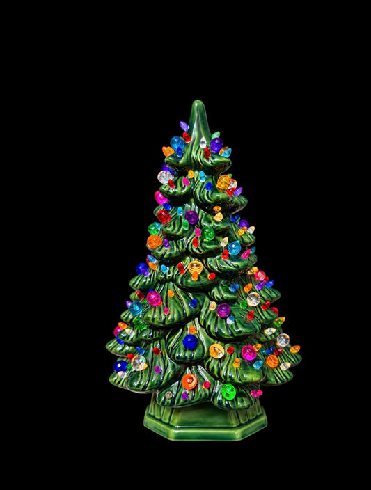 H - 705 Tree Set Holland Mold Company