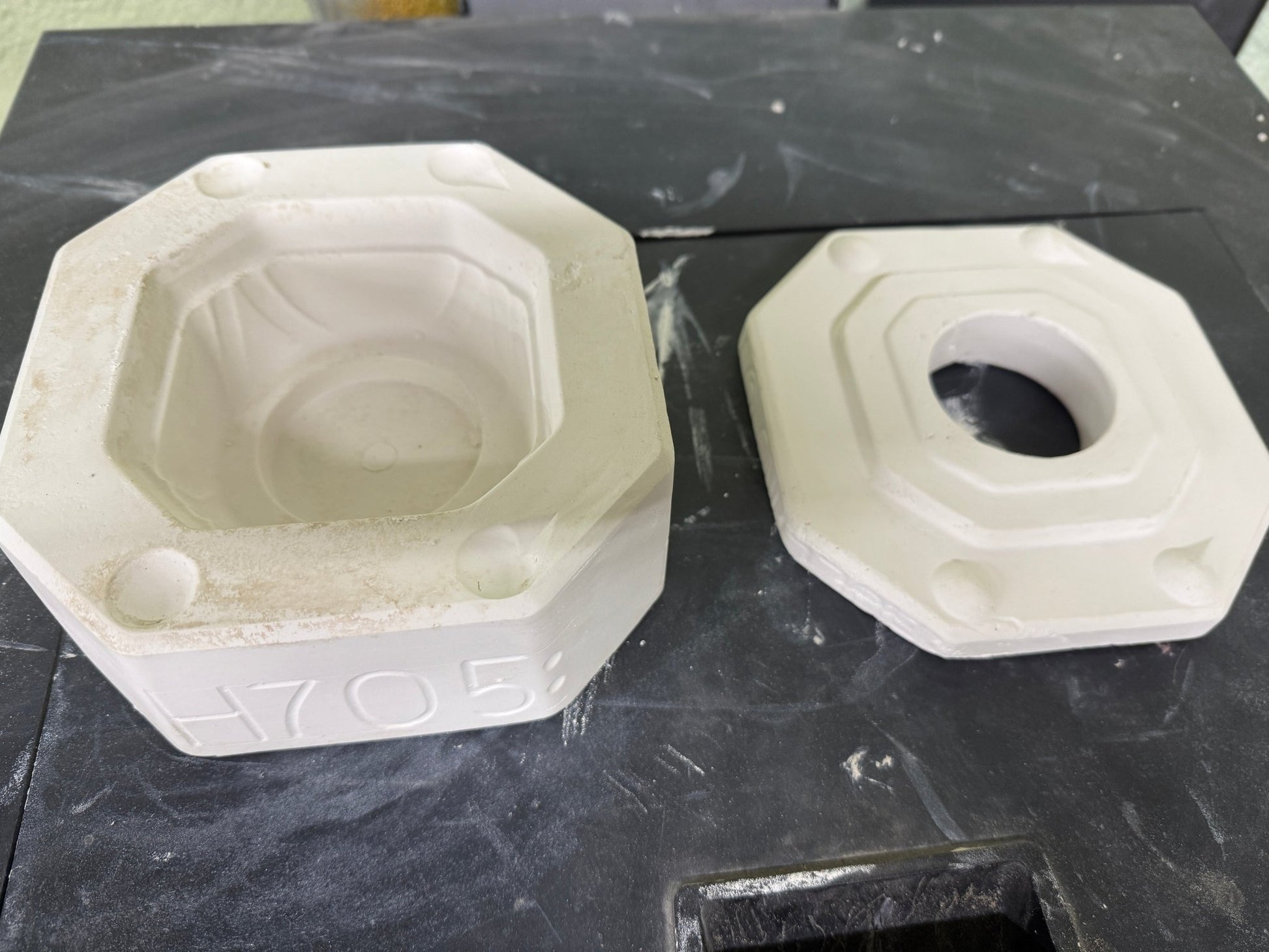 H - 705 Tree base - Backwoods Ceramics and Molds